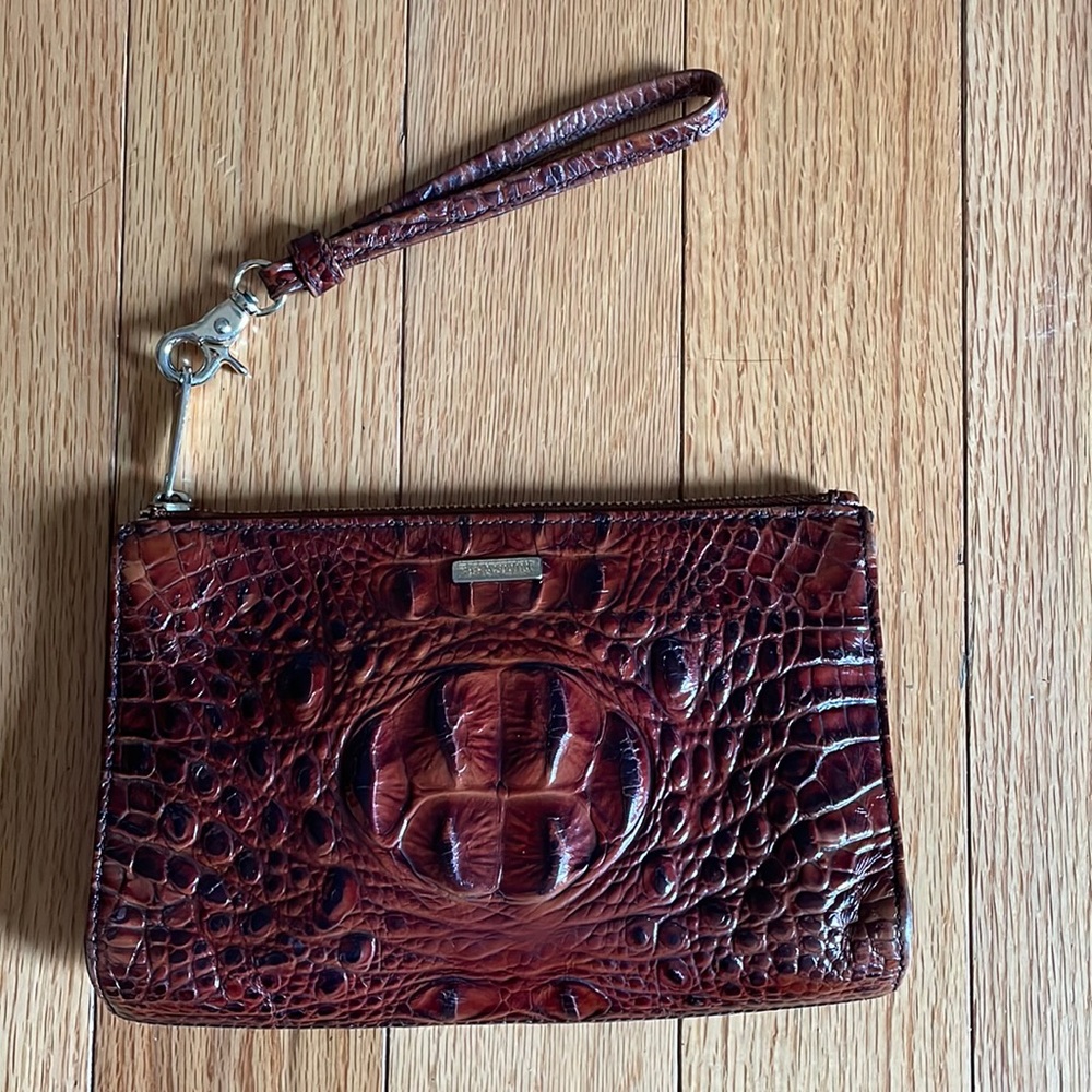 Brahmin Daisy Wristlet/Wallet Brown